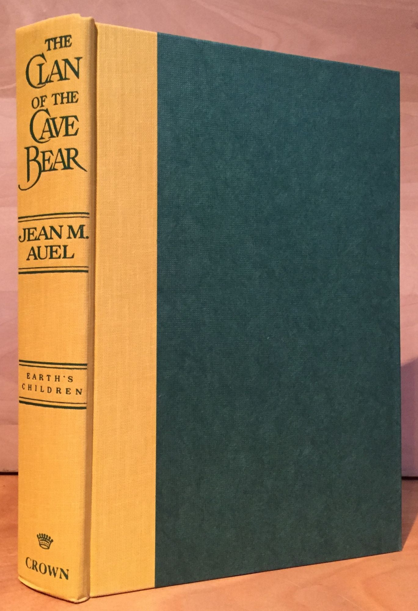 clan of the cave bear book