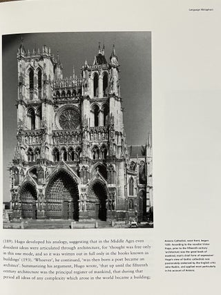 Words and Buildings: A Vocabulary of Modern Architecture