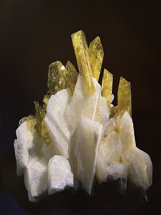 The Smale Collection: Beauty in Natural Crystals